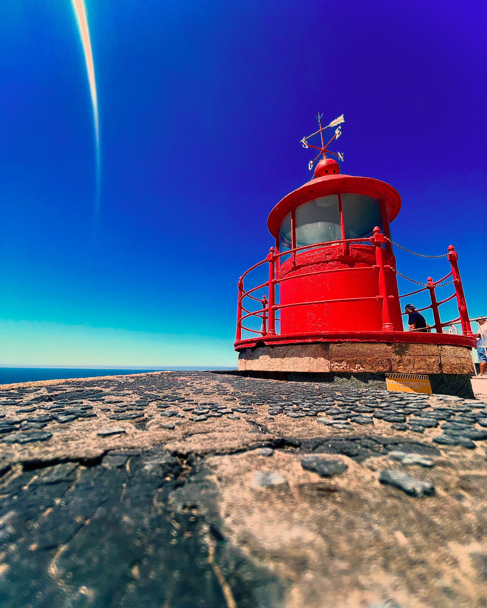 Lighthouse red